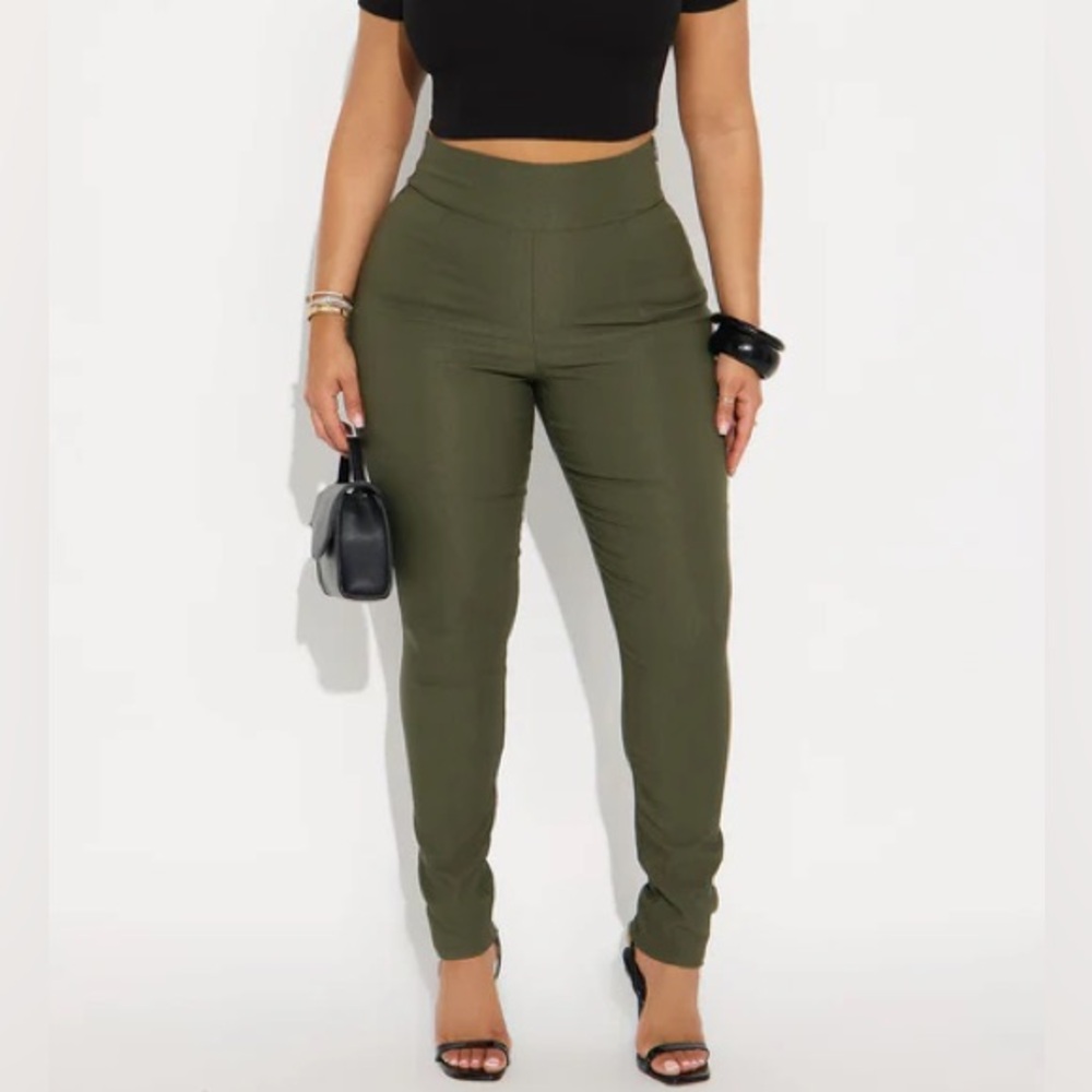 Venetian High-Waist Pants NEW 🏷️